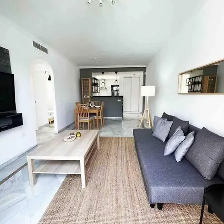 2br, 1bth Flat Near Puerto Banus Apartment Marbella