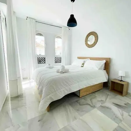 公寓 - 2br, 1bth Flat Near Puerto Banus *