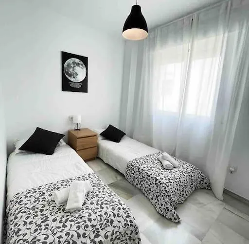Appartamento - 2br, 1bth Flat Near Puerto Banus Marbella